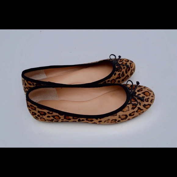 Banana Republic flats - Picture 8 of 8